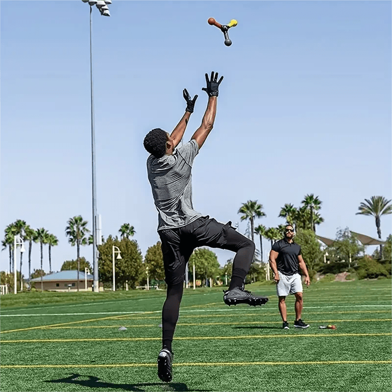 NeuroBall Pro - 20cm Deux Homme S'entraine en pleine air